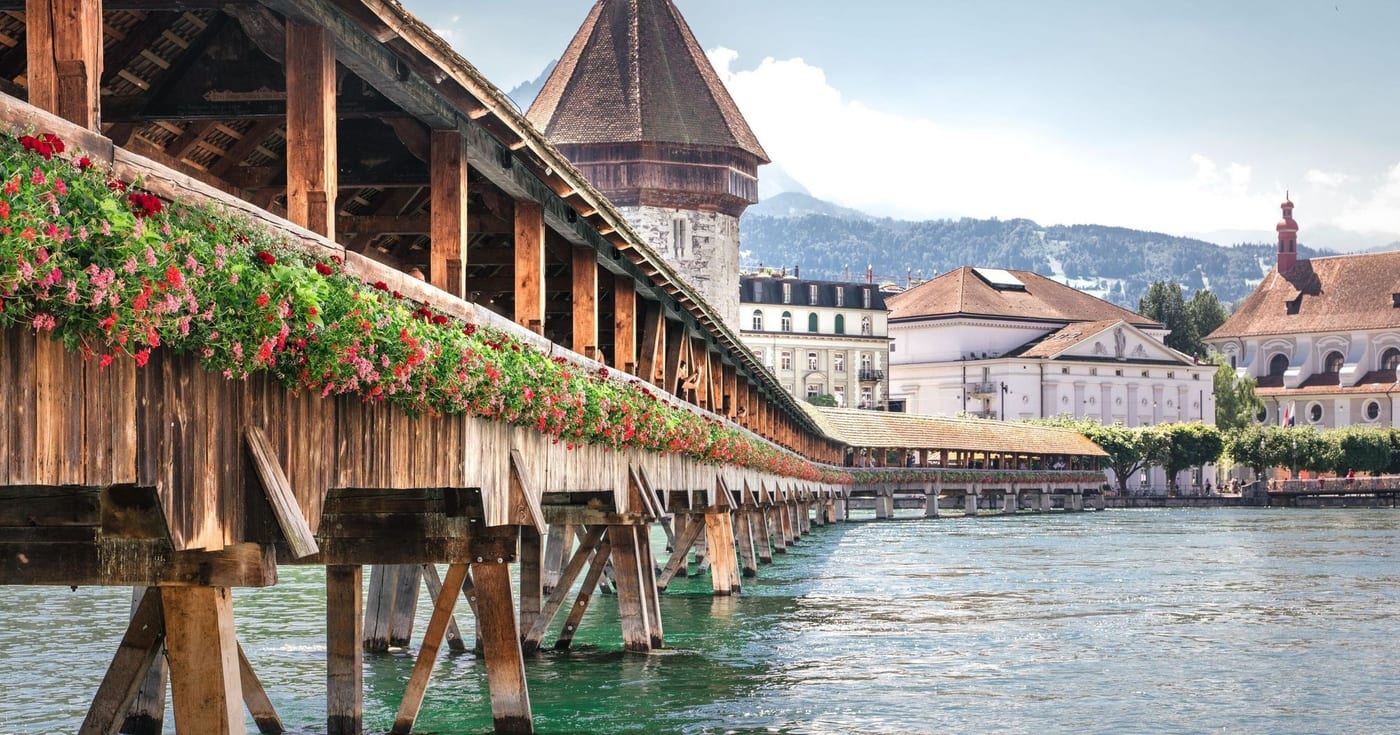 Luzern — Kapellbrücke am Vierwaldstättersee